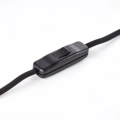 Brilliant Tischleuchte Kiki Schwarz Korund Und Holz -Beleuchtungsgeschäft 4004353382765 4731 CU 06